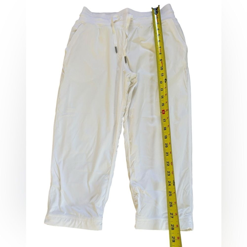 Lululemon Dance Studio Crop Pants Womens Size 4 White Pull On - Picture 9 of 11